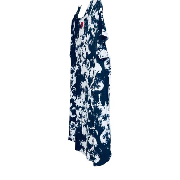 FILA SLEEPWEAR, MIDI LENGTH, WOMENS, 2X, NAVY BLUE & WHITE ABSTRACT PATTERN - Picture 5 of 9